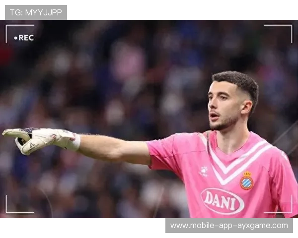 巴萨若培养下一代门将，后防隐患或解除