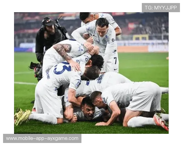 国米劳塔罗突破后低射球门应声入网 国米劳塔罗突破后低射球门应声入网