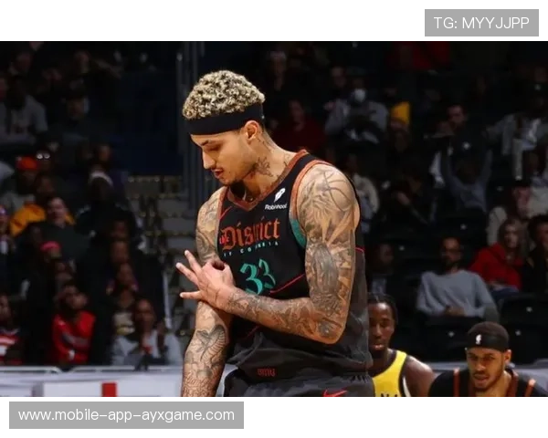 库兹马节奏轻快推进,华盛顿始终维持劲头