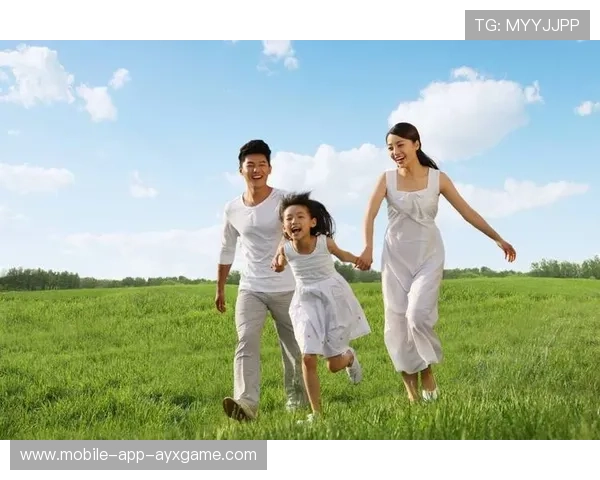 世界冠军晒家庭照