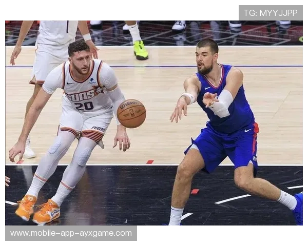 落后1分小卡压完时间三分绝杀快船，卢指导暂停留着过年？，卢指导再谈快船体能瓶颈 戈登防住小卡赛后