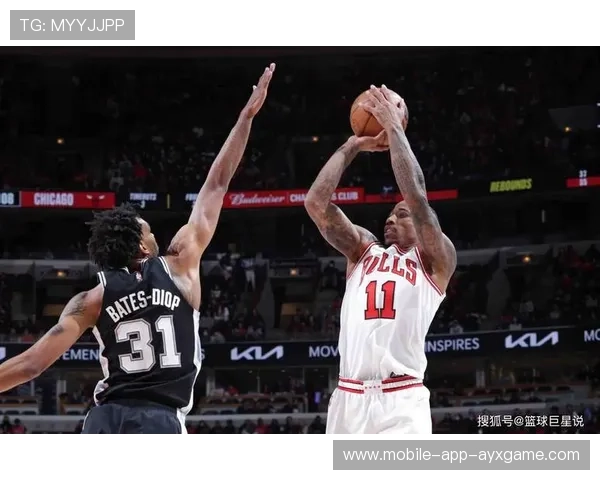 德罗赞中距离连中三球，公牛靠稳健得分守住领先